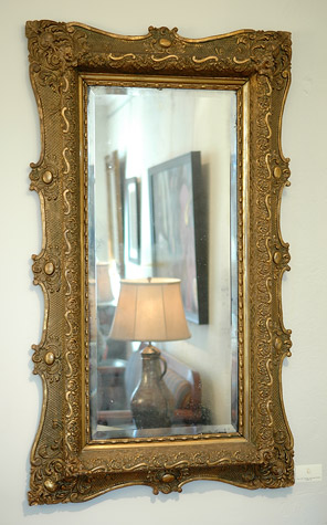 Orante giltwood mirror